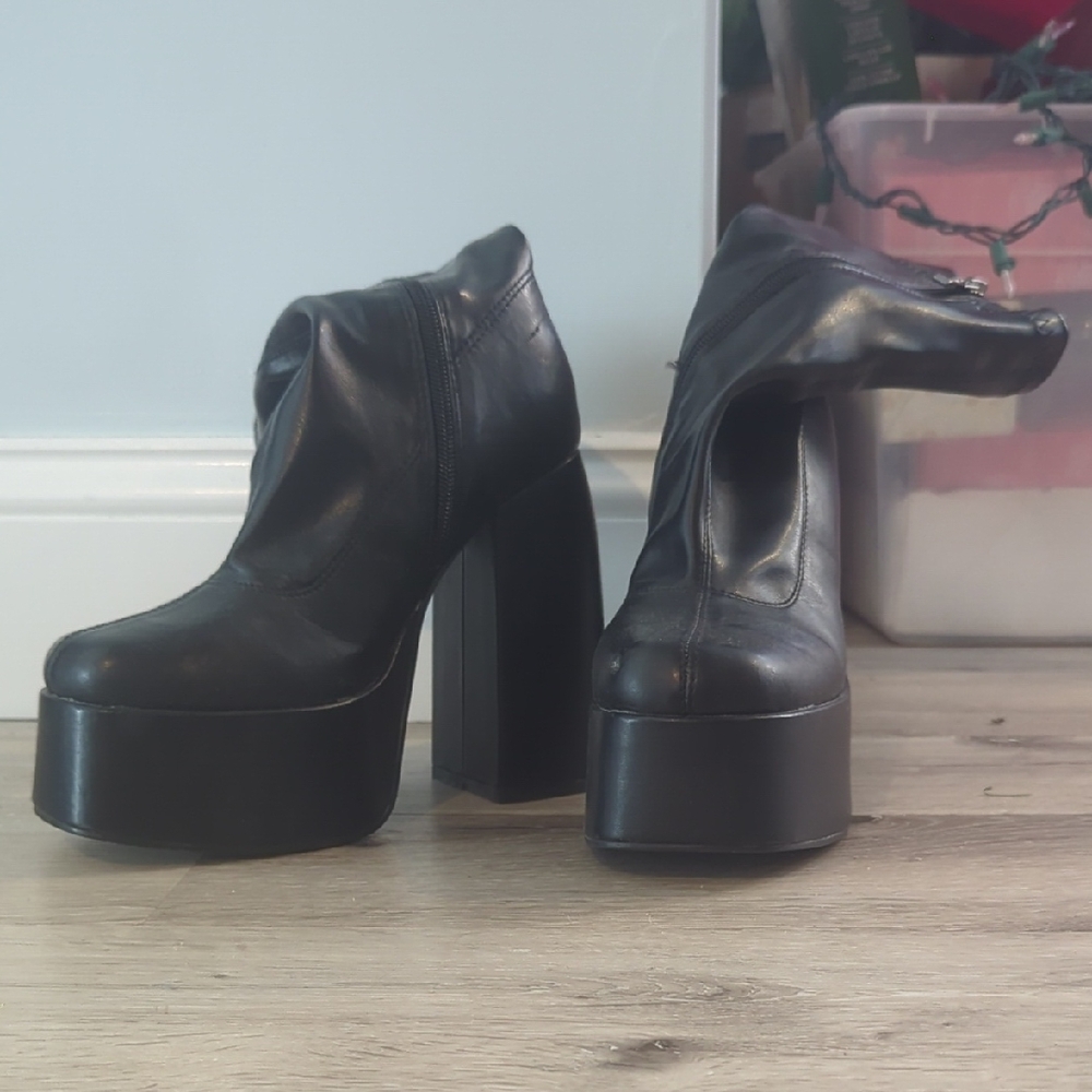 Koi Black Platform Heels